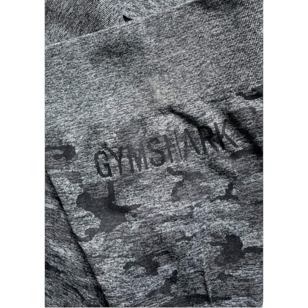 Gymshark Leggings Womens Small Black Gray
Adapt Camo Seamless Yoga Pants - Picture 4 of 5